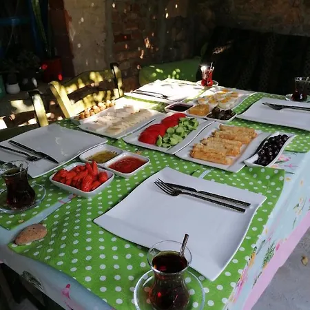 Kozmos Gaea Tatil Evi Appartamento Bozcaada