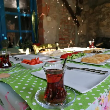 Kozmos Gaea Tatil Evi Bozcaada